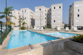 Apto c piscina e WiFi na Praia da Enseada -Guaruja